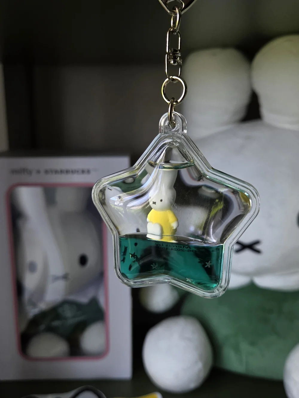 Miffy Star-Shaped Water Keychain - Yellow Outfit